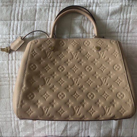 Louis Vuitton Montaigne MM - Picture 6 of 8